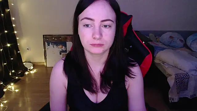 Laralianna online show from January 2026 01:19:01 AM