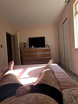 MysterBearMG online show from November 2025 06:07:01 PM