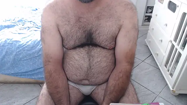 MysterBearMG online show from December 2025 02:01:02 PM