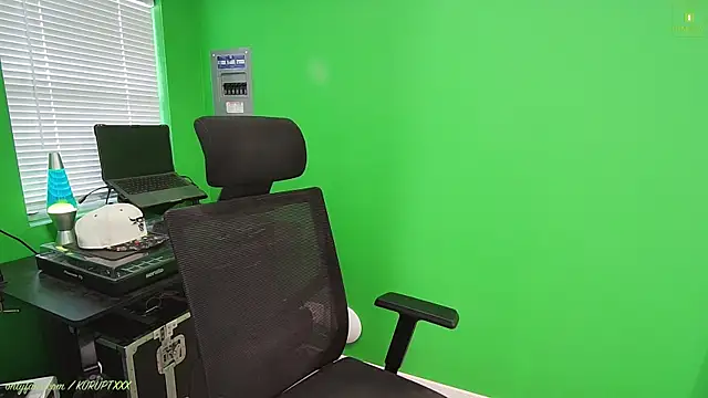 kuruptxxx live online show from January 2025 09:32:01 PM