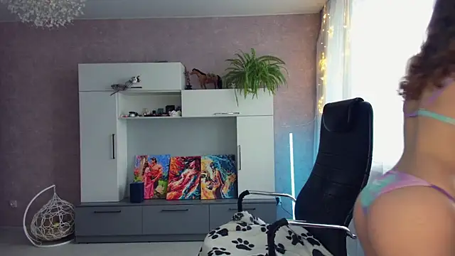 Cuddle Cat online show from March 2025 05:46:01 AM