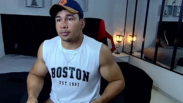 tyler hank01 online show from January 2025 09:04:02 PM