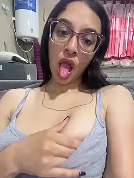 Snapshot of Ninnfa chatting on December 2024 11:34:02 AM Ninnfa online show from December 2024 11:34:02 AM