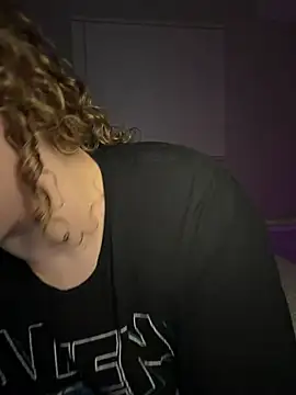 EmmieRae online show from June 2026 04:30:02 AM