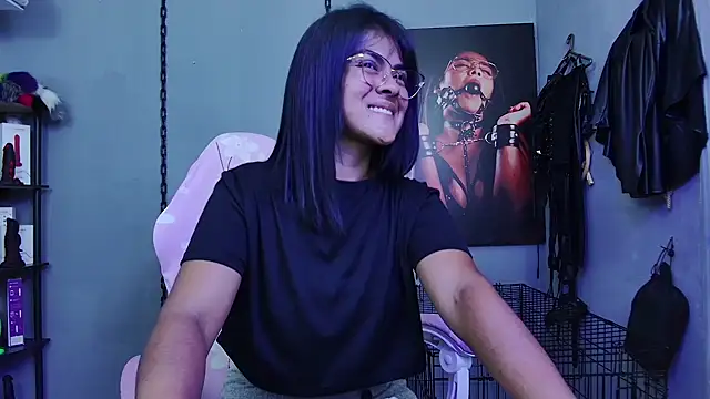 Snapshot of Hannah-grace chatting on February 2026 09:18:02 PM Hannah-grace online show from February 2026 09:18:02 PM