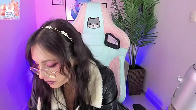 Kyomi chang online show from March 2025 04:35:02 PM