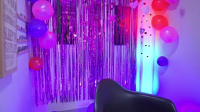 Kyomi chang online show from September 2025 12:43:02 PM