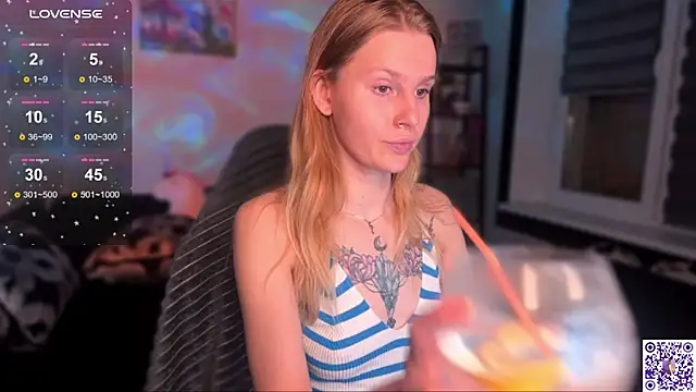 Chanel Gill online show from November 2025 04:25:01 PM