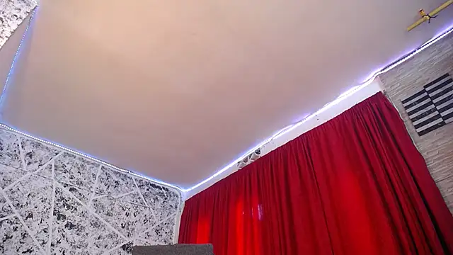 hornytsblonde online show from September 2025 03:46:02 PM