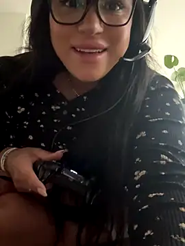 Snapshot of MeghanXO chatting on November 2025 02:51:01 PM MeghanXO online show from November 2025 02:51:01 PM