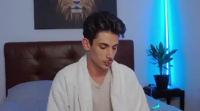 Snapshot of DanielCrush1 chatting on January 2025 05:42:02 PM DanielCrush1 online show from January 2025 05:42:02 PM