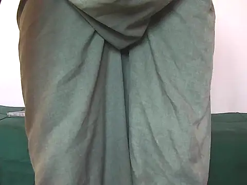 foxsanSs online show from December 2025 11:50:01 AM