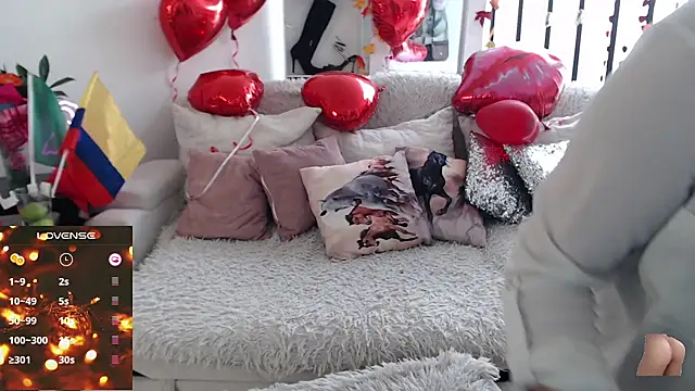 Myrnasexxx online show from February 2025 02:24:02 PM