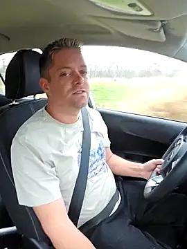 Trucker Hunter online show from February 2025 12:06:01 PM