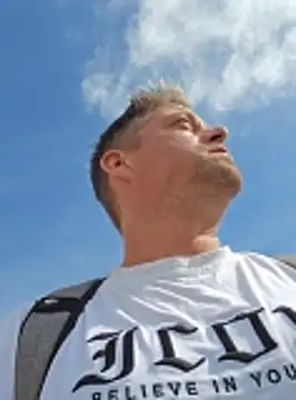 Trucker Hunter online show from October 2025 09:53:01 AM