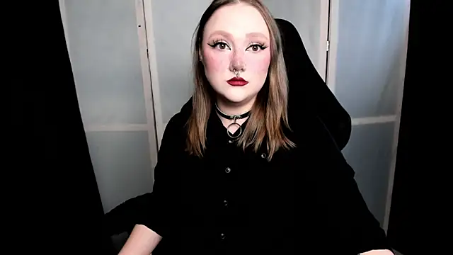 YourDyingBride online show from November 2025 07:46:02 PM