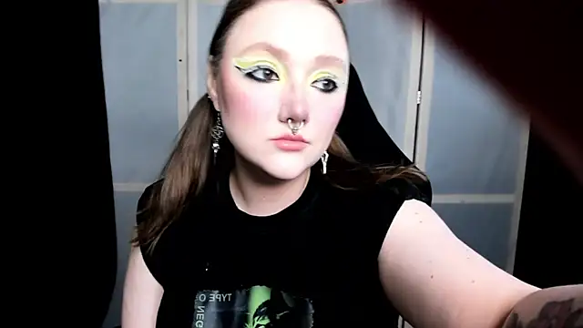 YourDyingBride online show from November 2025 05:07:02 AM