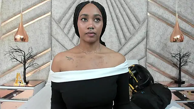 Snapshot of AgataRinaldi chatting on February 2026 11:44:01 PM AgataRinaldi online show from February 2026 11:44:01 PM