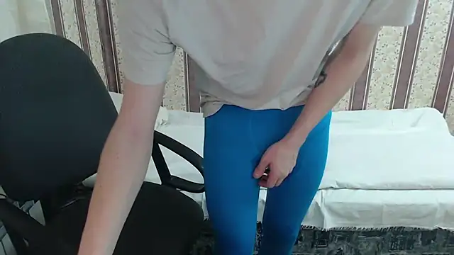 darienlarge online show from March 2025 05:43:02 PM