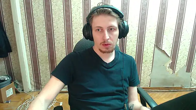 darienlarge online show from September 2025 04:31:02 PM