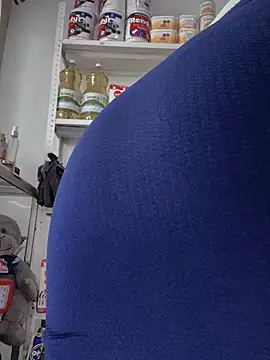 sammyqueenx21 online show from February 2025 07:14:02 PM