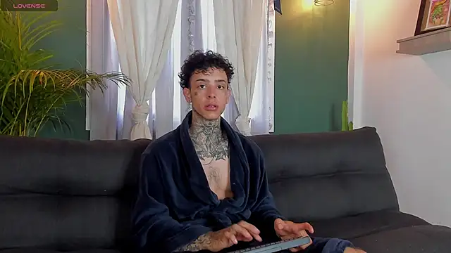 Aron ford online show from November 2025 12:27:02 PM