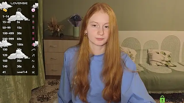 Snapshot of astoria_ross_ chatting on February 2025 03:06:01 PM astoria ross online show from February 2025 03:06:01 PM