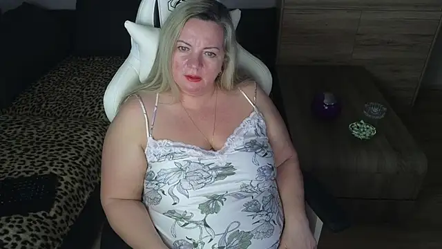 MolligSpielle online show from January 2025 01:32:01 AM