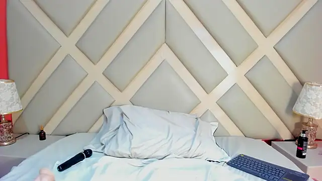 Snapshot of SSCARLETH_ chatting on December 2024 02:22:01 PM SSCARLETH online show from December 2024 02:22:01 PM