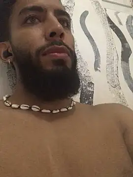 Snapshot of Alessandro__Rossi chatting on January 2025 12:02:01 AM Alessandro Rossi online show from January 2025 12:02:01 AM