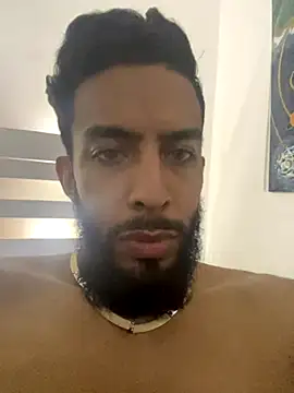 Snapshot of Alessandro__Rossi chatting on October 2025 12:01:02 AM Alessandro Rossi online show from October 2025 12:01:02 AM