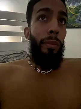 Alessandro  Rossi online show from November 2025 04:30:01 PM