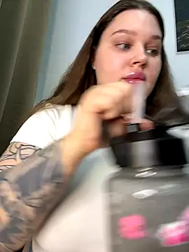 perfect sweety girl online show from October 2025 06:28:02 PM