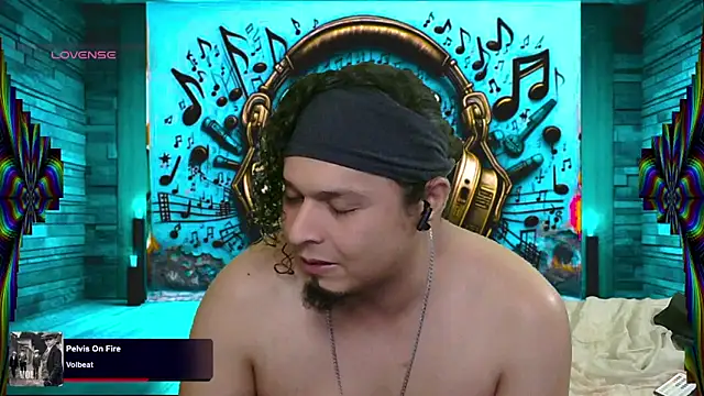 chino roz online show from March 2025 03:39:01 PM