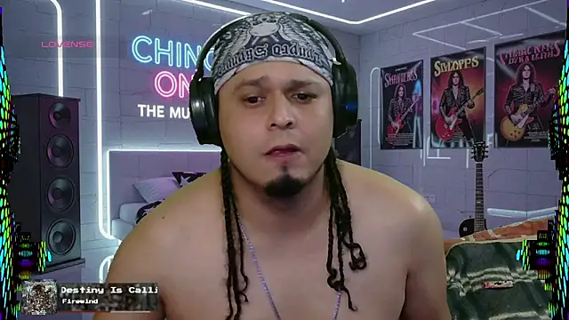 chino roz online show from October 2025 10:03:01 AM