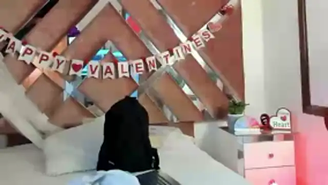 Aron cruz online show from February 2026 12:45:02 PM