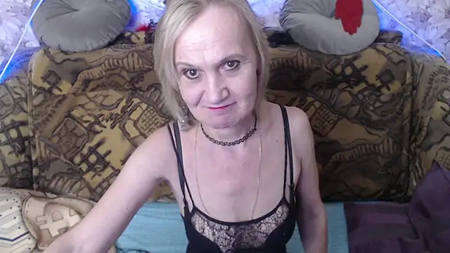 MissBekker online show from January 2025 05:26:01 PM