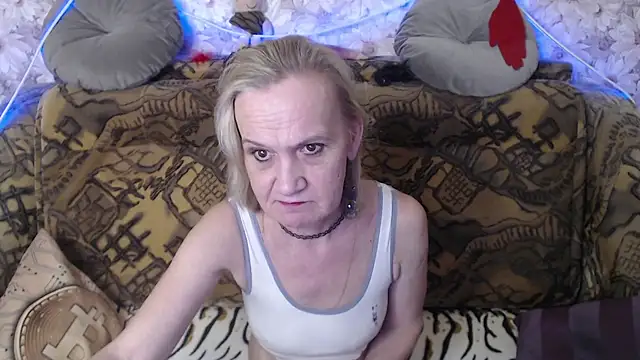 MissBekker online show from January 2025 10:06:01 PM