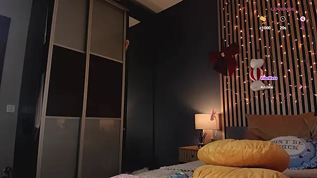 WILD-ANGEL777 online show from December 2025 12:01:02 PM