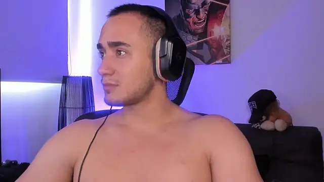 AlexRivera6 online show from December 2024 03:17:02 PM