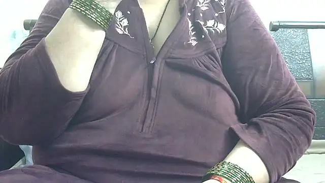 Kavya XX online show from November 2025 04:17:02 PM