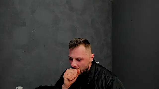 Snapshot of BrianHunts chatting on January 2025 06:22:02 AM BrianHunts online show from January 2025 06:22:02 AM
