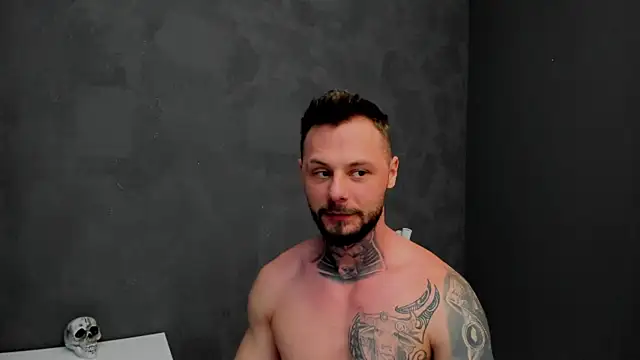 Snapshot of BrianHunts chatting on February 2025 10:08:02 AM BrianHunts online show from February 2025 10:08:02 AM