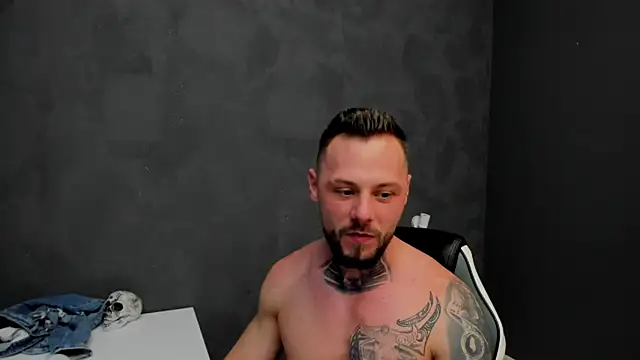 Snapshot of BrianHunts chatting on February 2025 11:58:01 AM BrianHunts online show from February 2025 11:58:01 AM