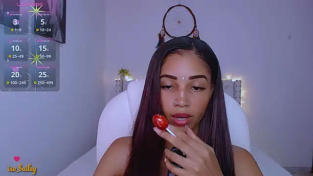 isa-bailey online show from November 2025 10:10:01 PM