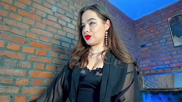 Snapshot of MistressMilana chatting on December 2024 06:16:01 PM MistressMilana online show from December 2024 06:16:01 PM