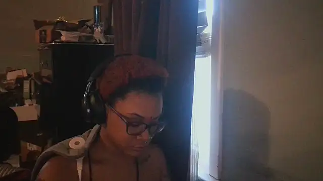 Snapshot of nickytheehawtie chatting on February 2026 10:24:01 PM nickytheehawtie online show from February 2026 10:24:01 PM