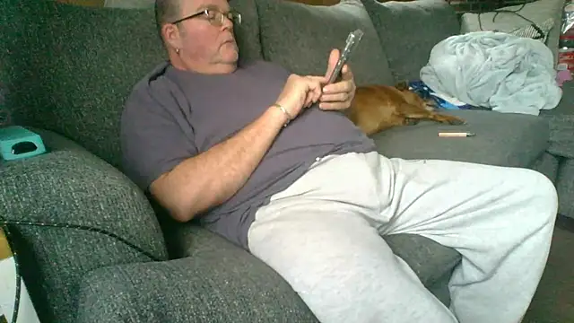 Snapshot of mrwizard4570 chatting on February 2025 05:17:02 PM mrwizard4570 online show from February 2025 05:17:02 PM