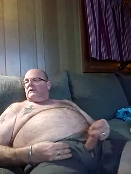 Snapshot of mrwizard4570 chatting on March 2026 06:03:01 AM mrwizard4570 online show from March 2026 06:03:01 AM