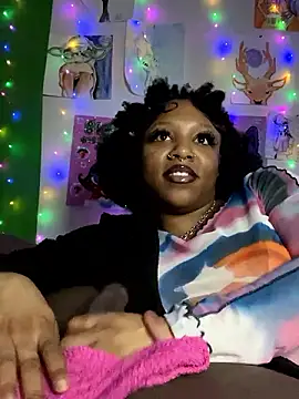 Snapshot of Kayyummy98 chatting on December 2024 07:38:01 AM Kayyummy98 online show from December 2024 07:38:01 AM
